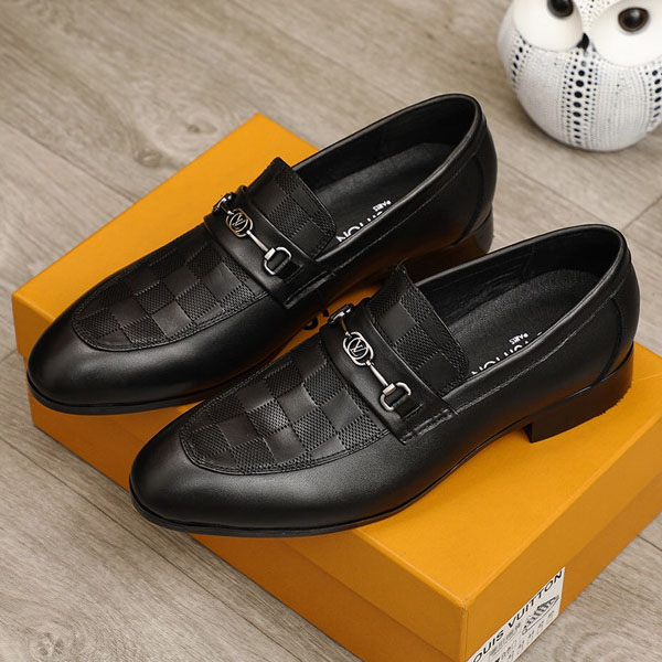 Louis Vuitton Men's loafer