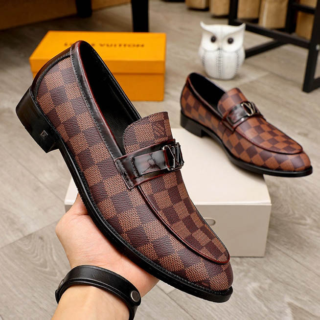 Louis Vuitton Men's loafer