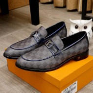 Louis Vuitton Men's loafer