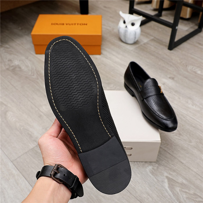 Louis Vuitton Men's loafer