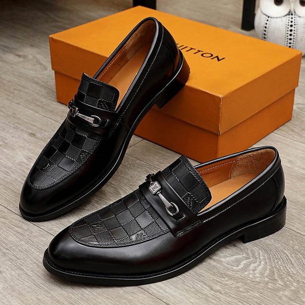 Louis Vuitton Men's loafer