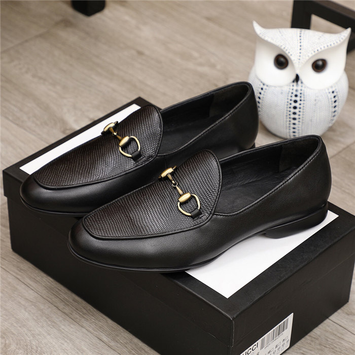 Louis Vuitton Men's loafer