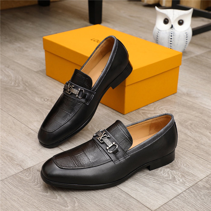 Louis Vuitton Men's loafer