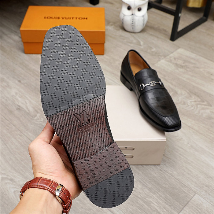 Louis Vuitton Men's loafer