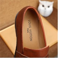 Louis Vuitton Men's loafer