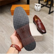 Louis Vuitton Men's loafer