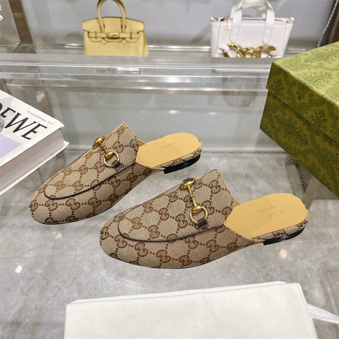 Gucci Princetown slippers