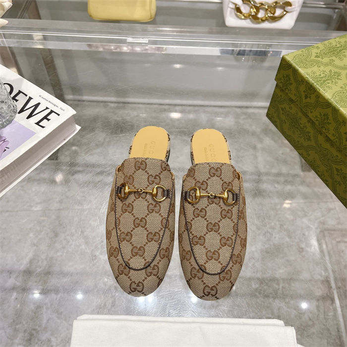 Gucci Princetown slippers