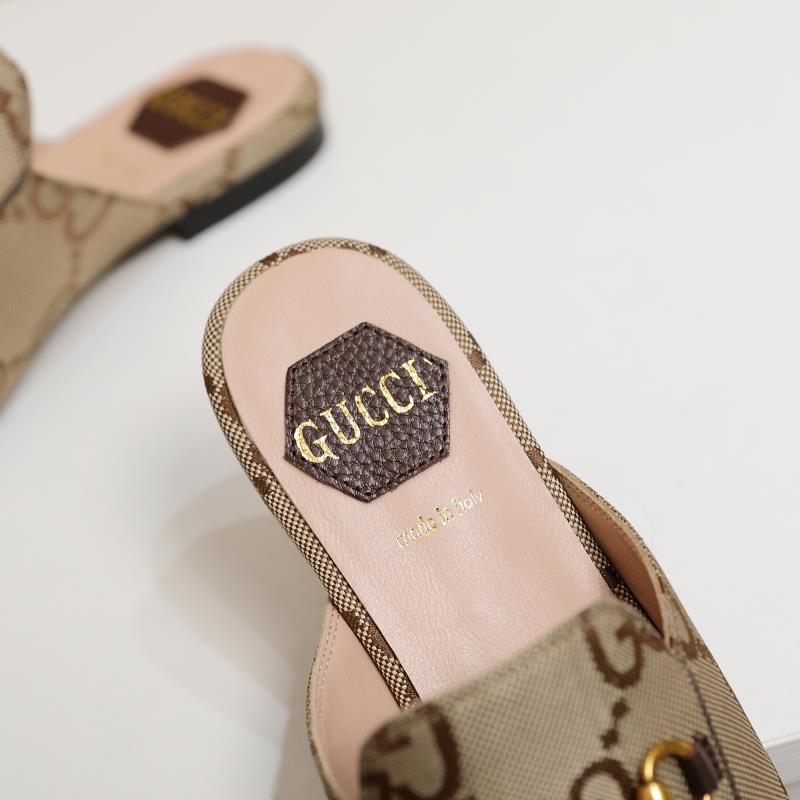 Gucci Princetown slippers jumbo GG