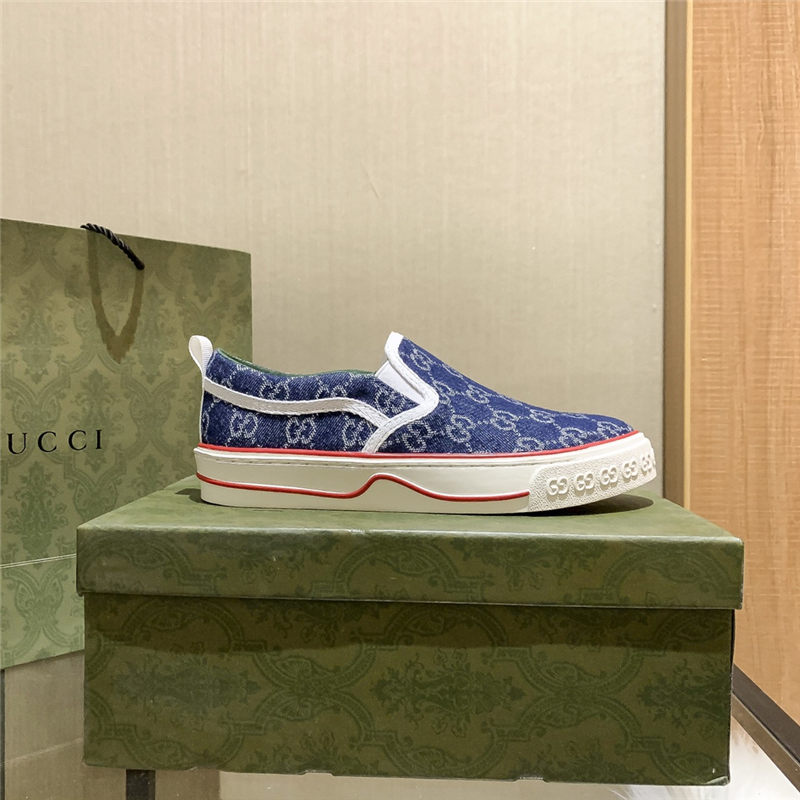 Gucci Women Loafer