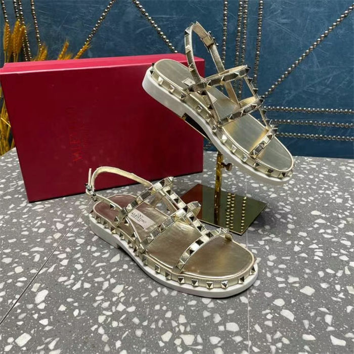 Valentino Garavani Rockstud leather sandals 35mm