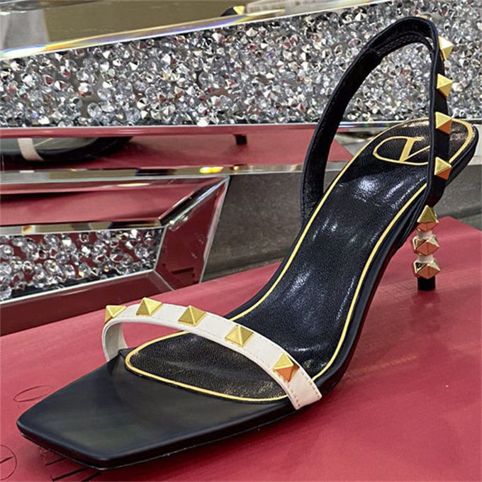 Valentino Sandal