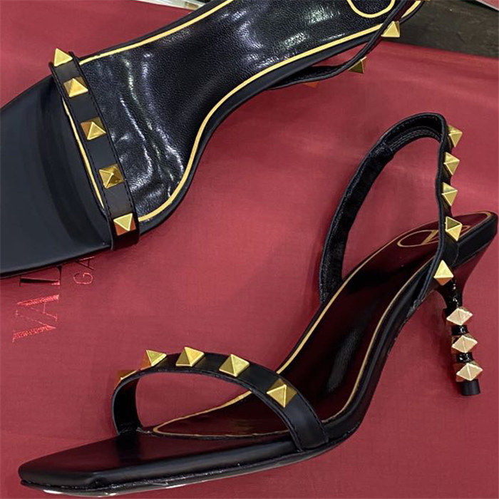 Valentino Sandal