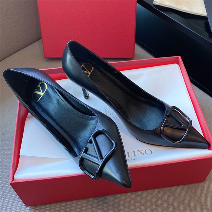 Valentino Pump