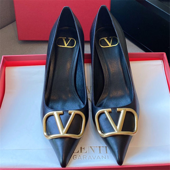 Valentino Pump