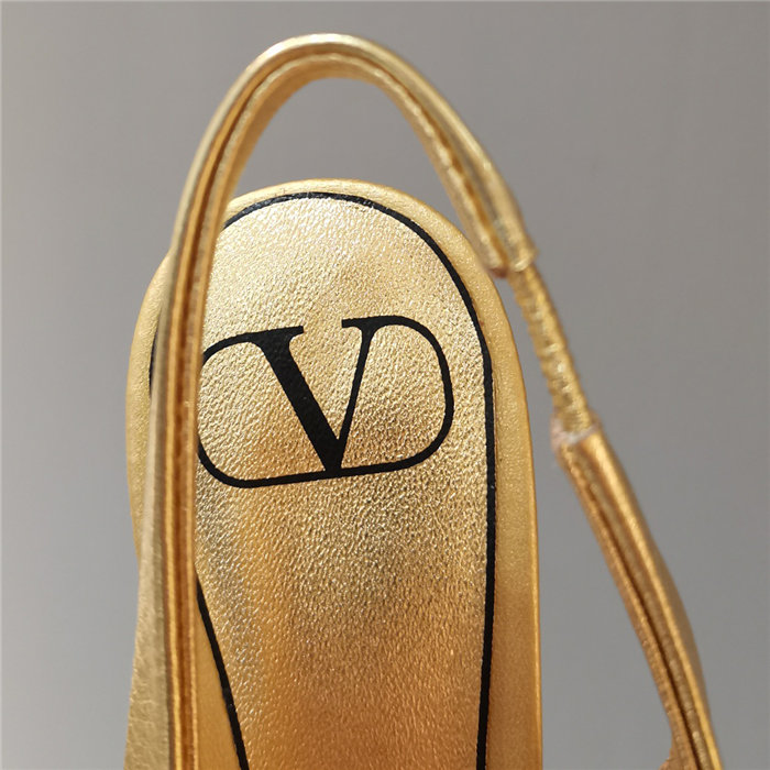 Valentino Slingback Pump