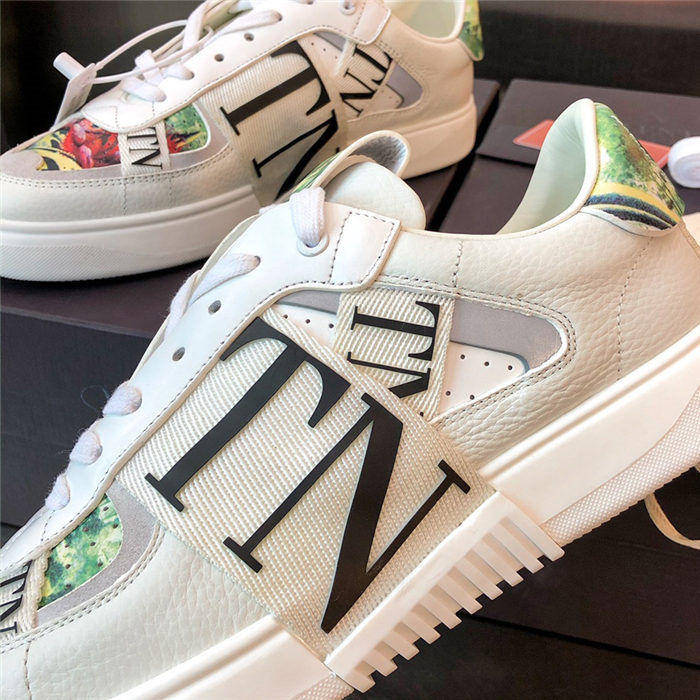 Valentino Sneaker