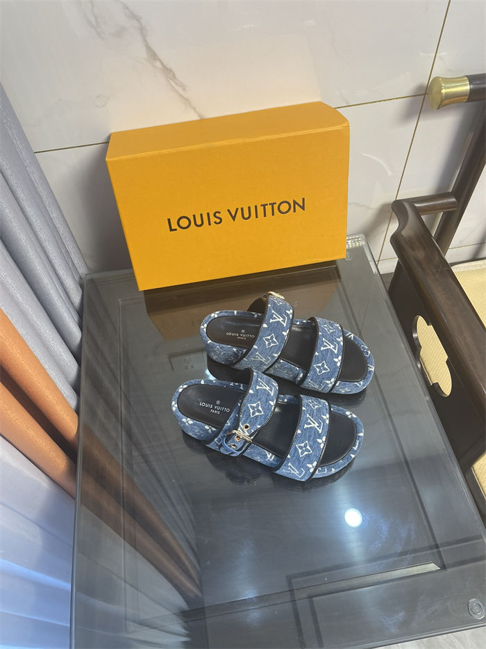 Louis Vuitton Jumbo Flatform Mule strap