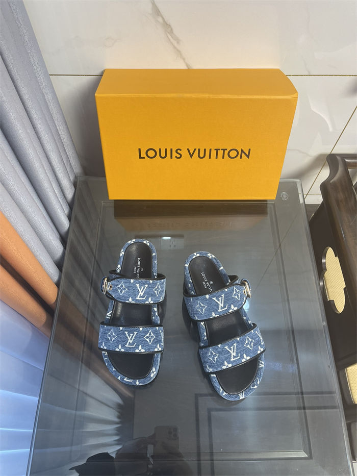 Louis Vuitton Jumbo Flatform Mule strap