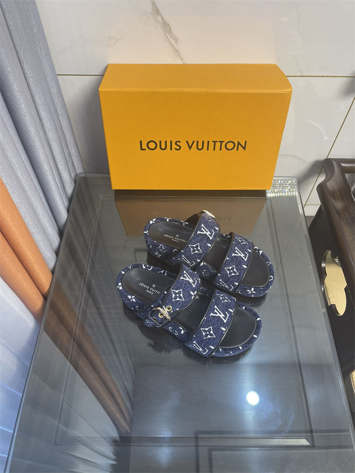 Louis Vuitton Jumbo Flatform Mule strap