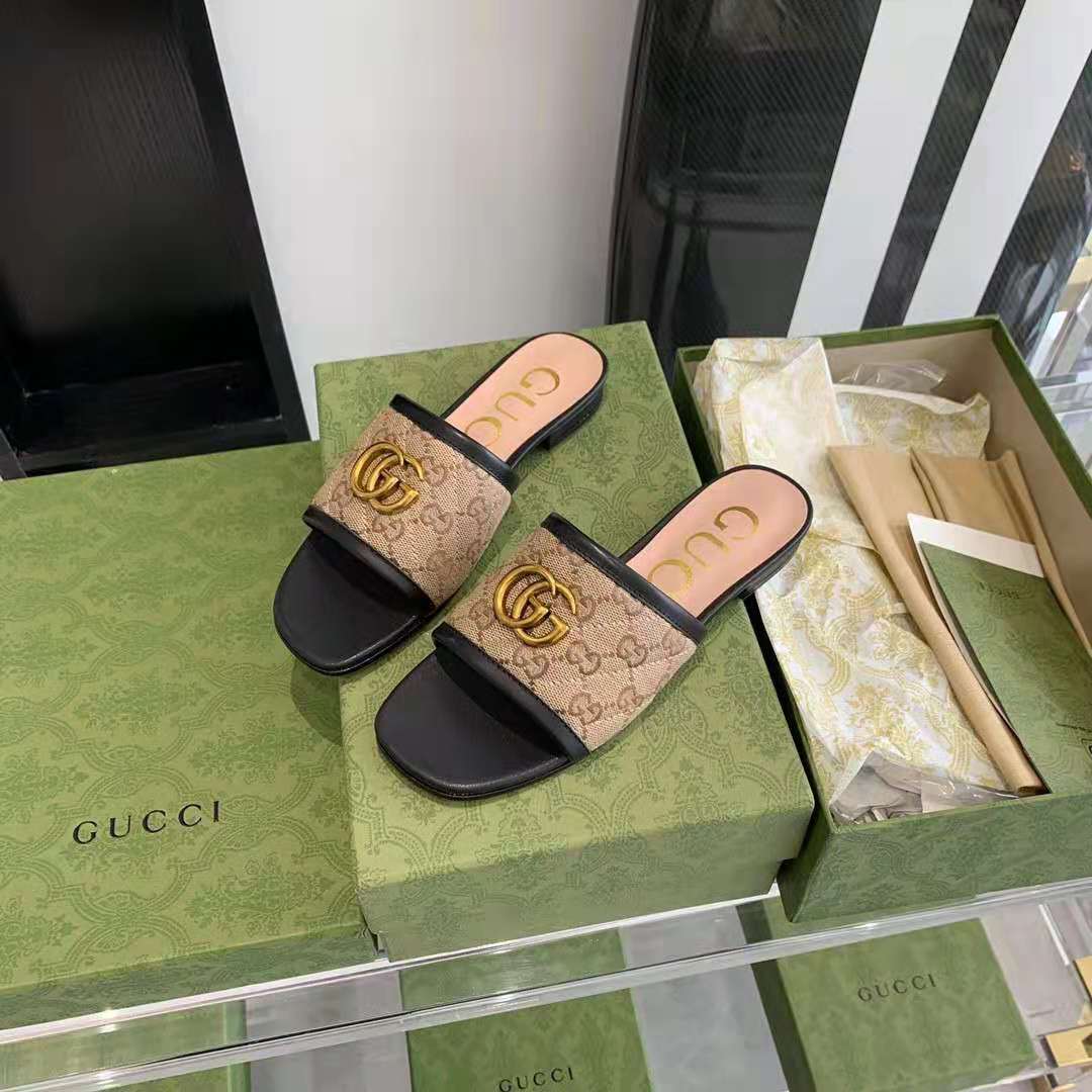 Gucci Women Sneaker