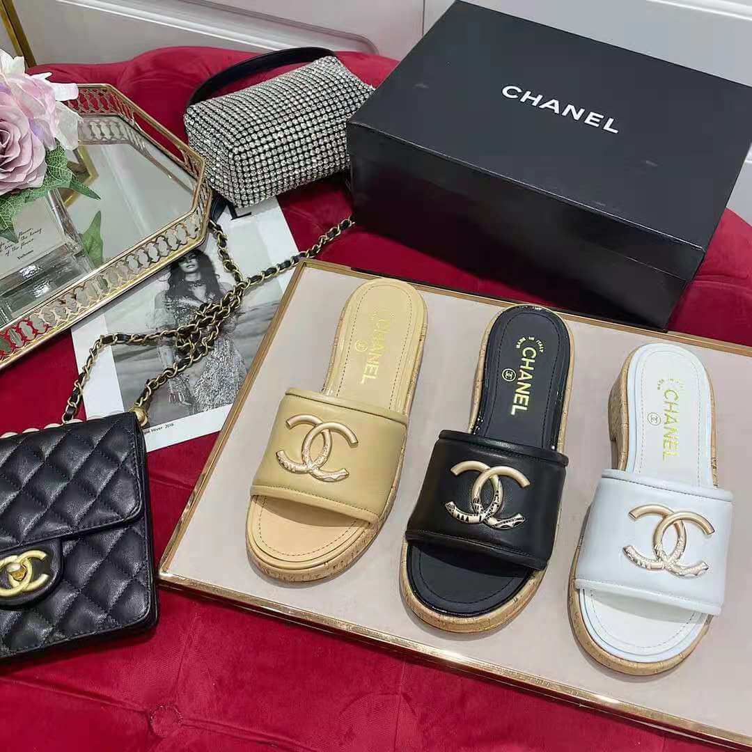 Chanel Women Slippers