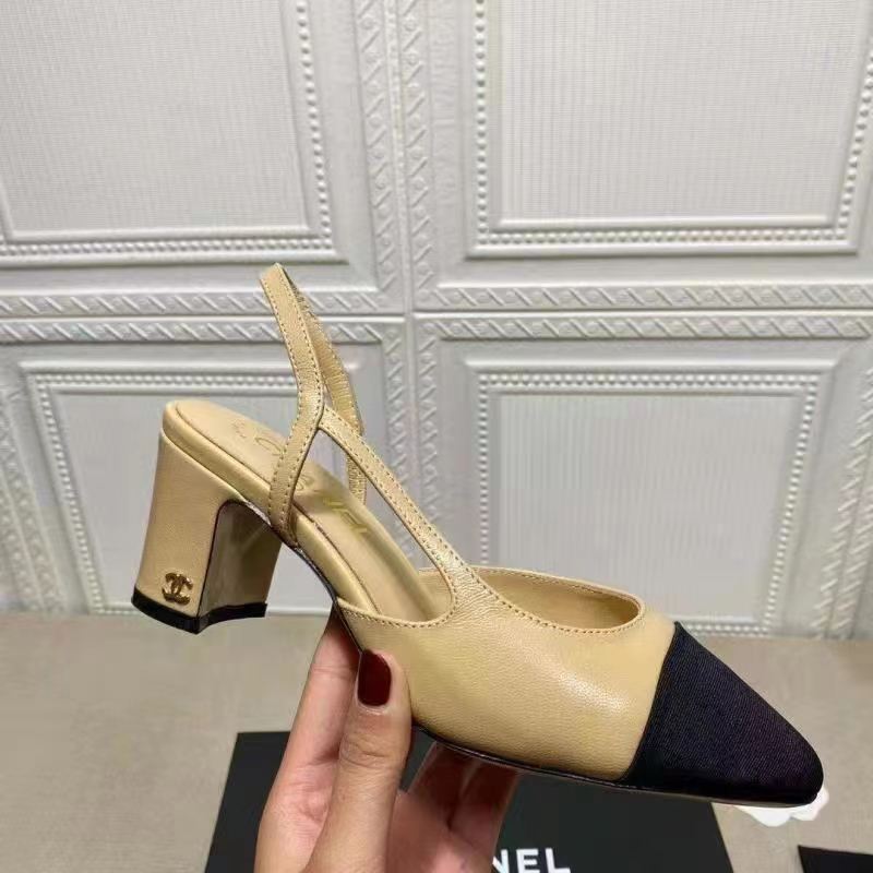 Chanel Slingback Pumps G31318