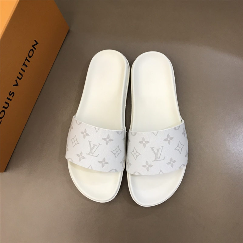 Louis Vuitton Men Mule