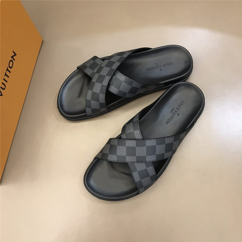 Louis Vuitton Men Mule