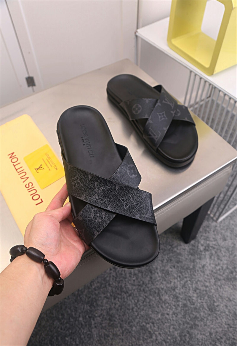 Louis Vuitton Men Mule