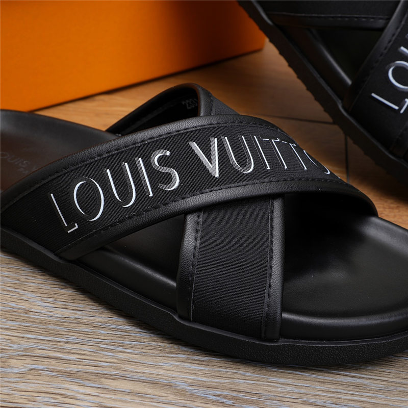 Louis Vuitton Men Mule