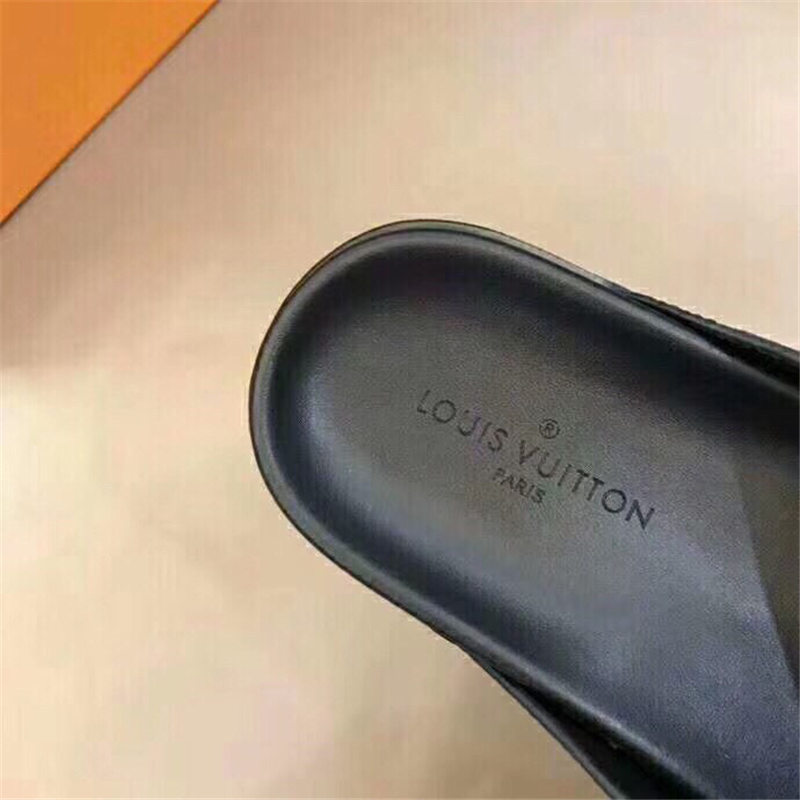 Louis Vuitton Men Thong