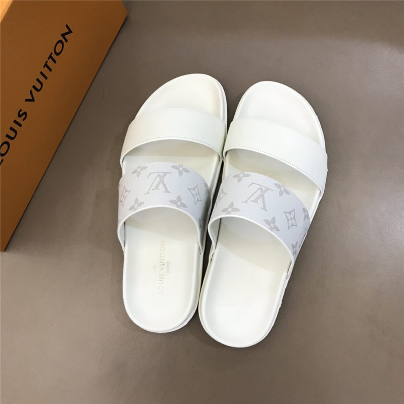 Louis Vuitton Men Mule