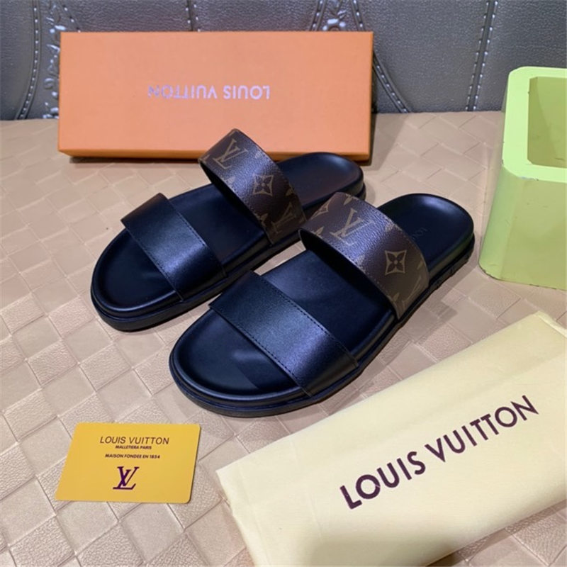 Louis Vuitton Men Mule