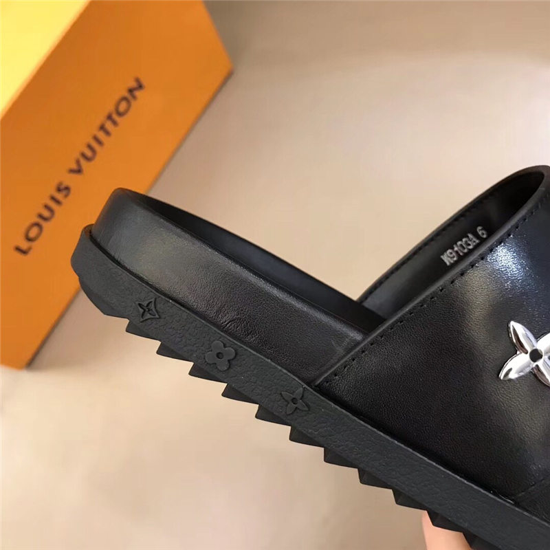 Louis Vuitton Men Mule