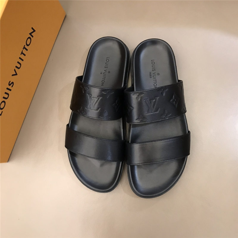 Louis Vuitton Men Mule