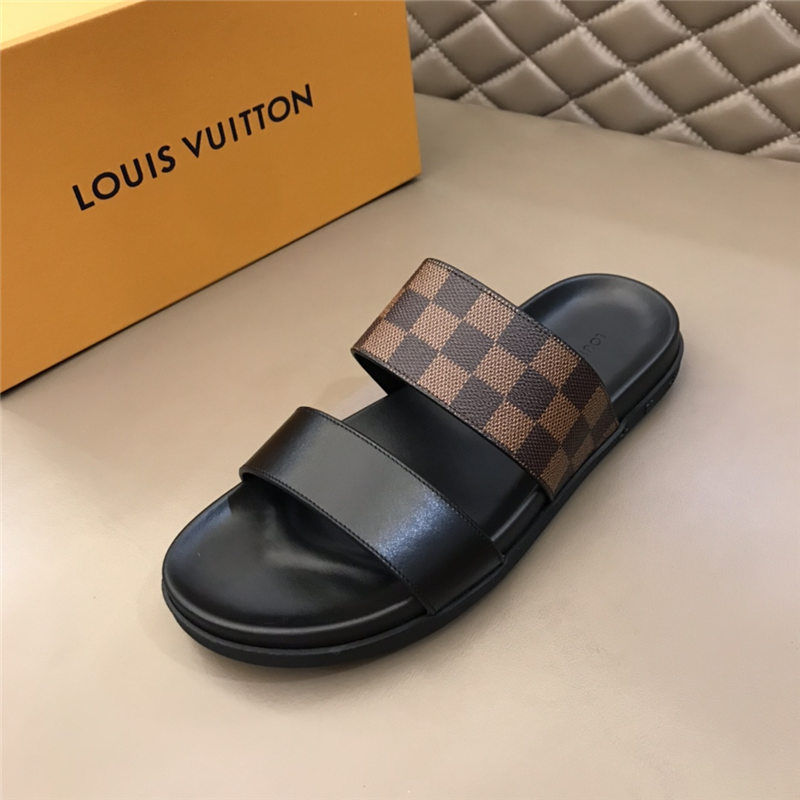 Louis Vuitton Men Mule