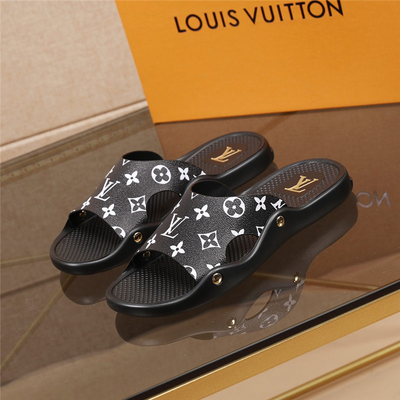 Louis Vuitton Men Mule