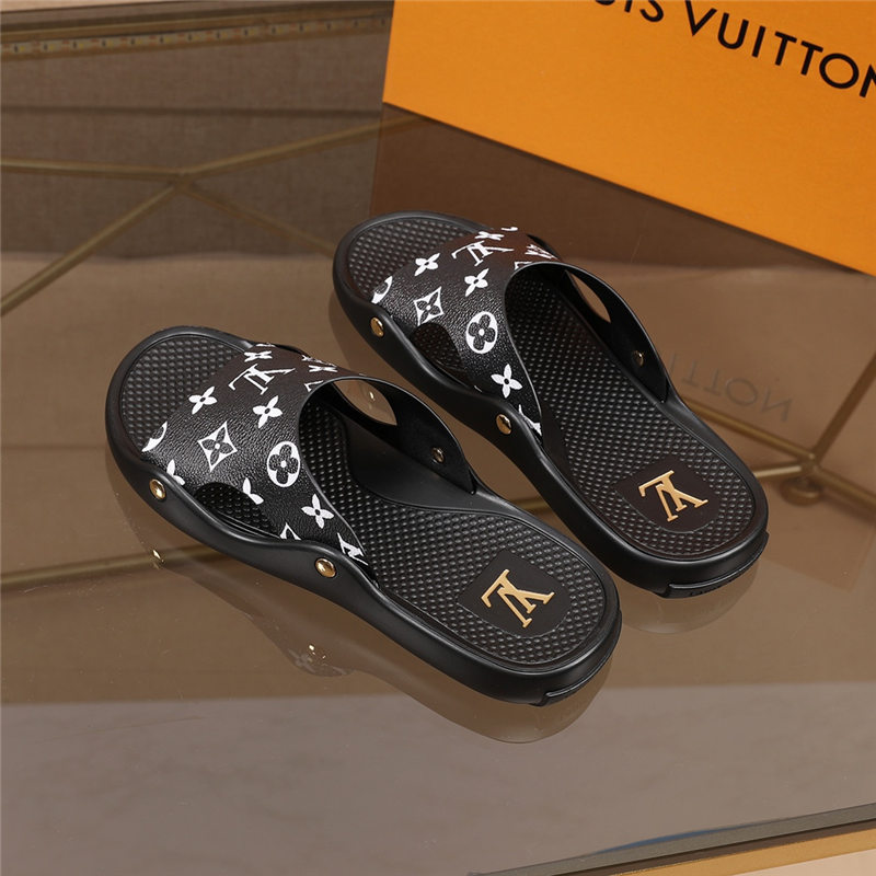 Louis Vuitton Men Mule