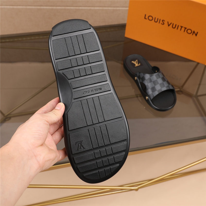 Louis Vuitton Men Mule