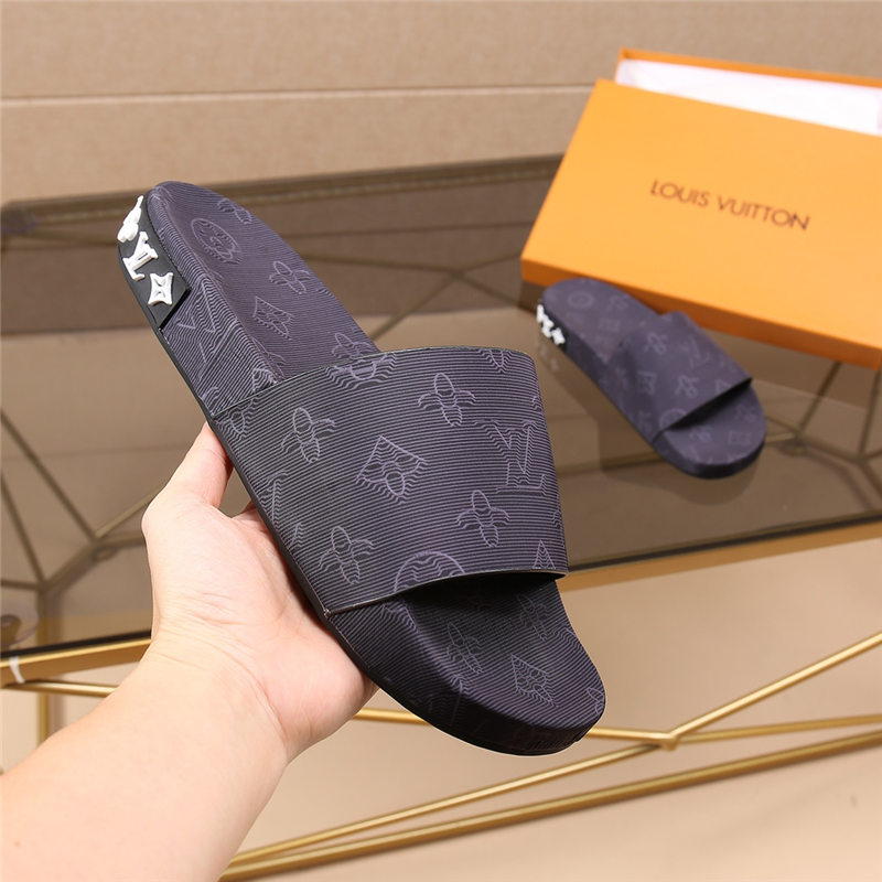 Louis Vuitton Men Waterfront Mule