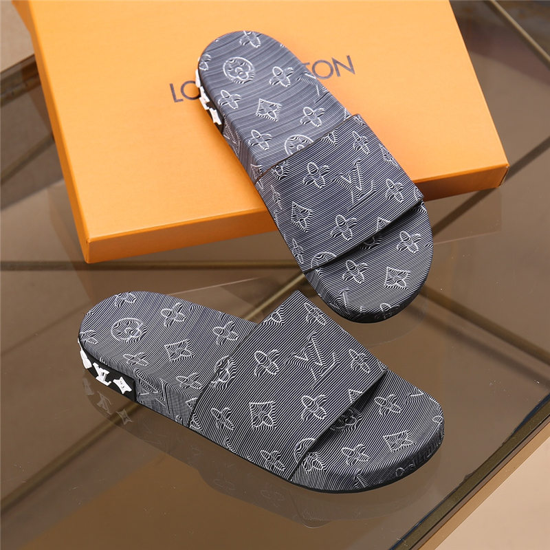 Louis Vuitton Men Waterfront Mule