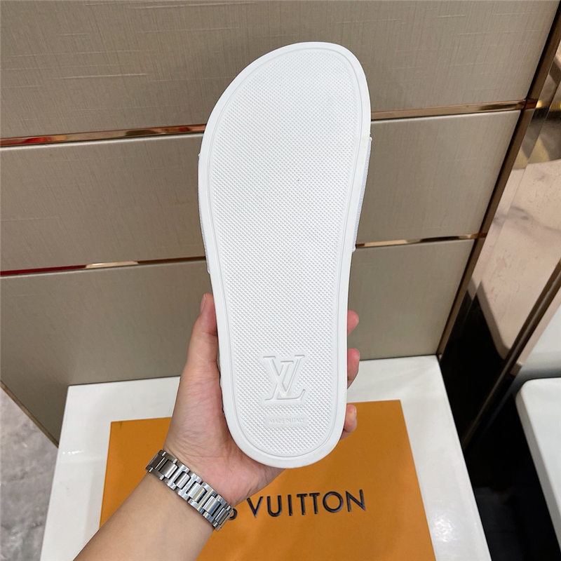 Louis Vuitton Men Waterfront Mule