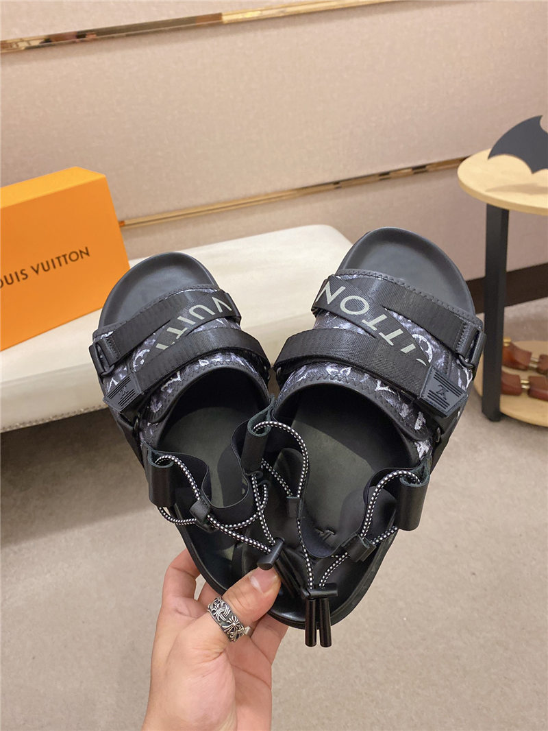 Louis Vuitton Men Honolulu Sandal