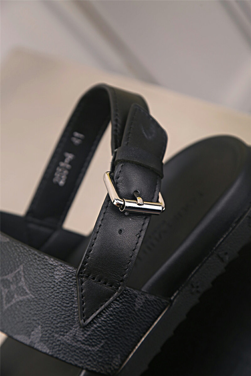 Louis Vuitton Men Sandal