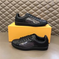 Louis Vuitton Men SNEAKER