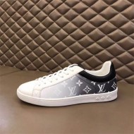 Louis Vuitton Men SNEAKER