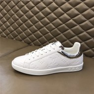 Louis Vuitton Men SNEAKER