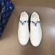 Louis Vuitton Men SNEAKER