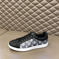 Louis Vuitton Men SNEAKER